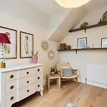 The Rosebery Retreat - Inviting 4Bdr With Garden