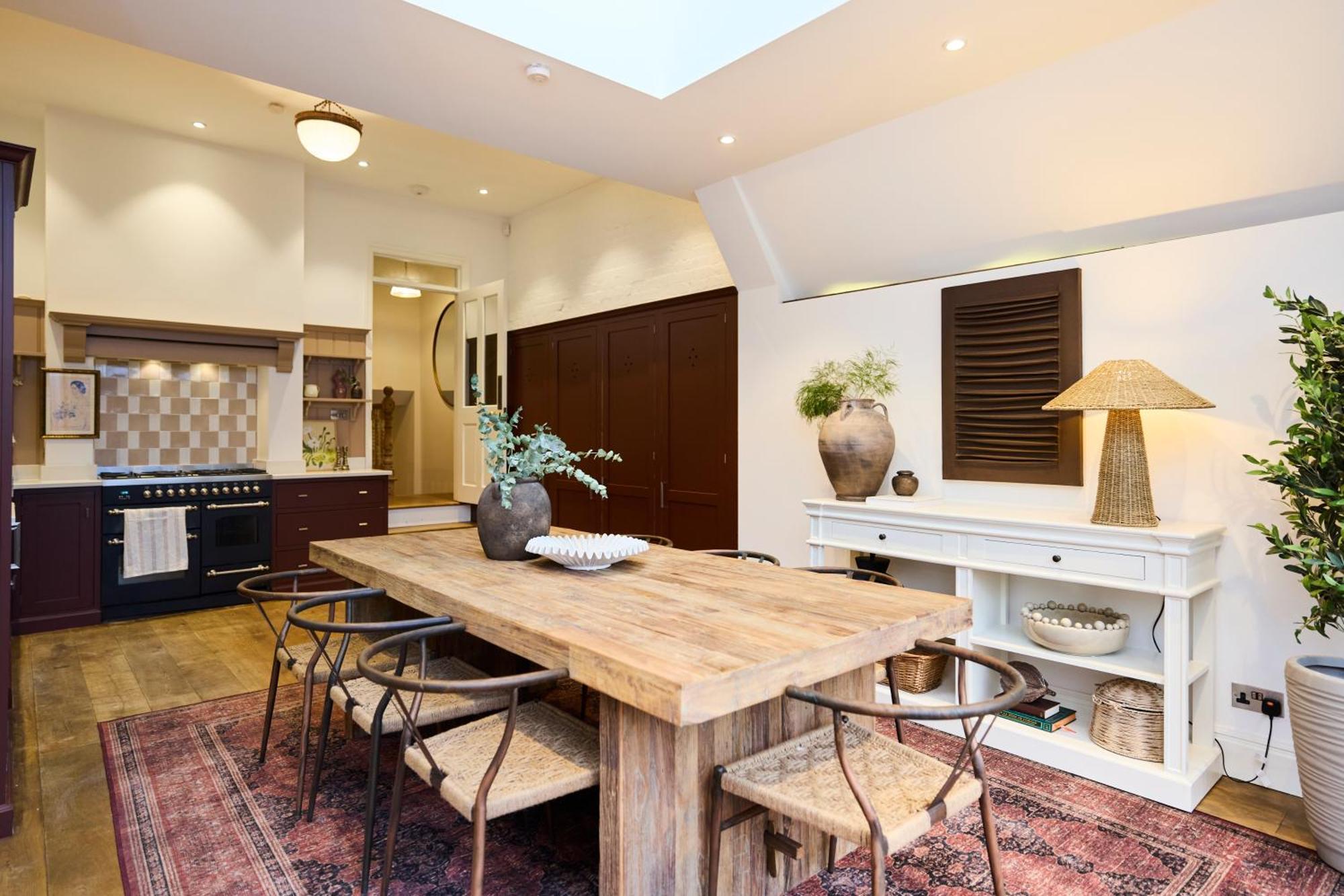 The Rosebery Retreat - Inviting 4bdr With Garden * Londra