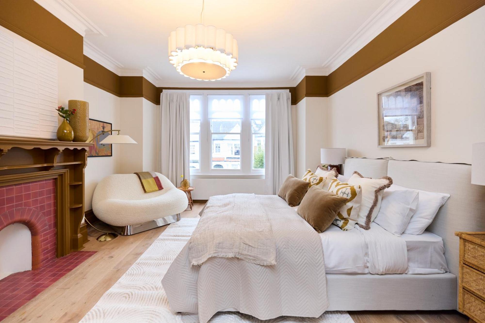 The Rosebery Retreat - Inviting 4bdr With Garden Appartamento *